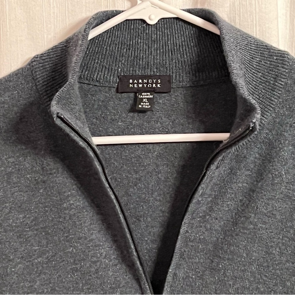 Barneys New York Cashmere Men's Dark Gray 1/4 Zip Sweater Sz XL  preppy - Picture 3 of 7